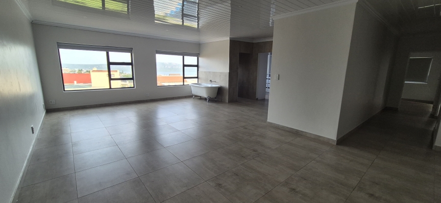 5 Bedroom Property for Sale in Myburgh Park Western Cape